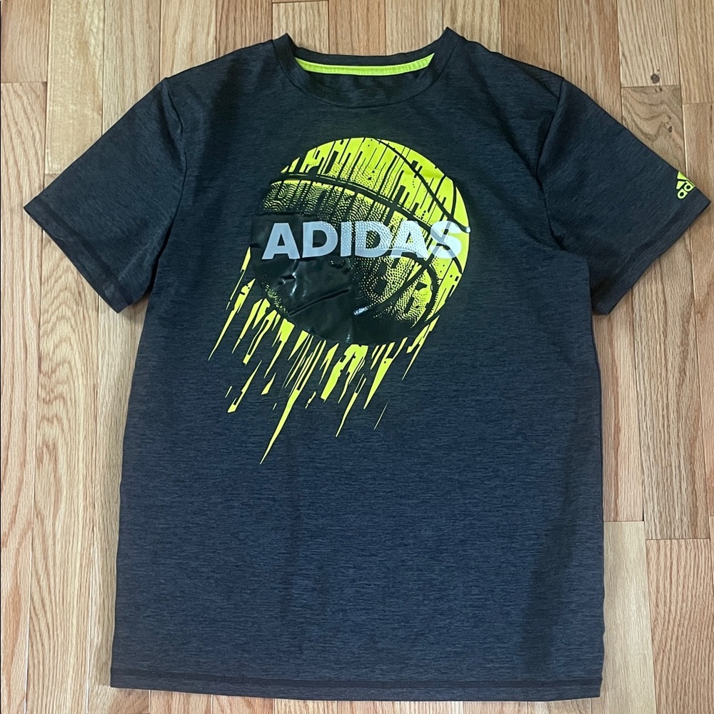 Adidas T Shirt Boys Large Black Neon Yellow Logo Basketball Short Sleeve Casual